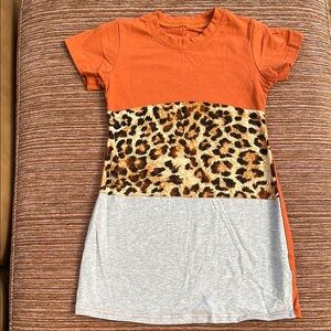 Girls size 4 Orange and Leopard Print Colorblock Dress